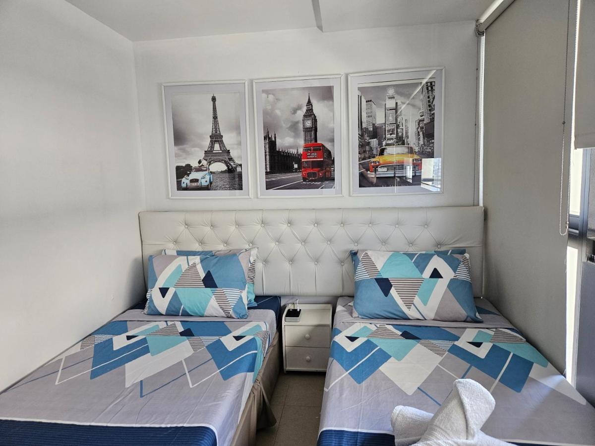 Spacious Studios Mandaluyong Extérieur photo