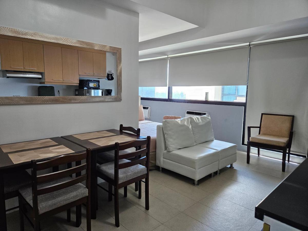 Spacious Studios Mandaluyong Extérieur photo